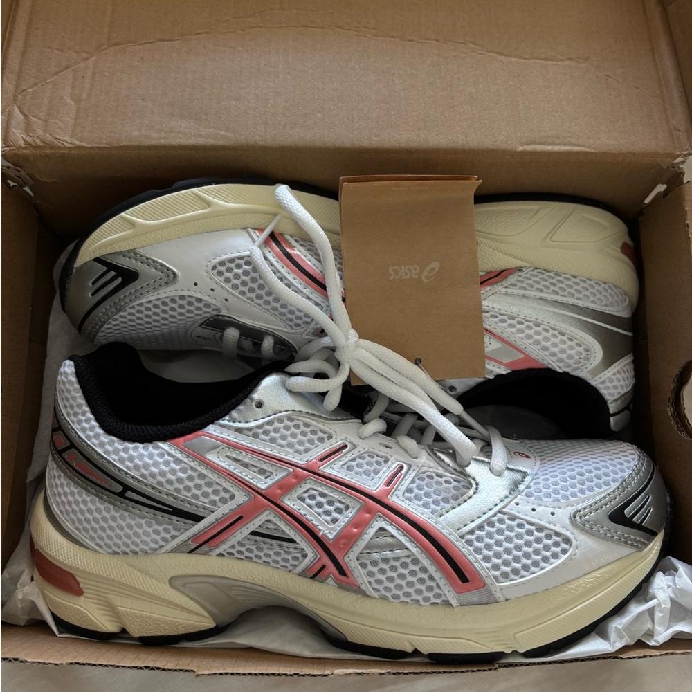Brand new! ASICS gel 1130